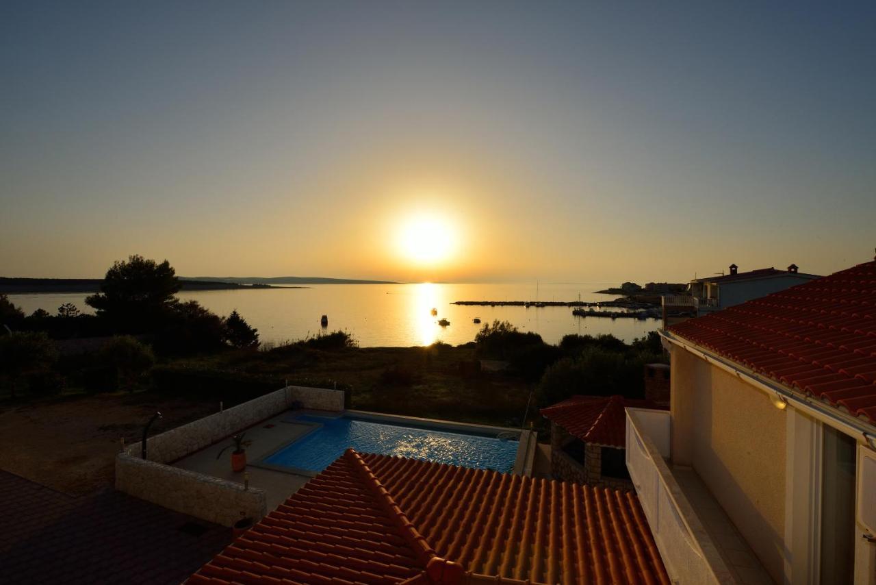 Villa Jurac Povljana Rom bilde